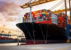 Crane,Loading,Cargo,Container,Export,Container,Ship,In,The,International